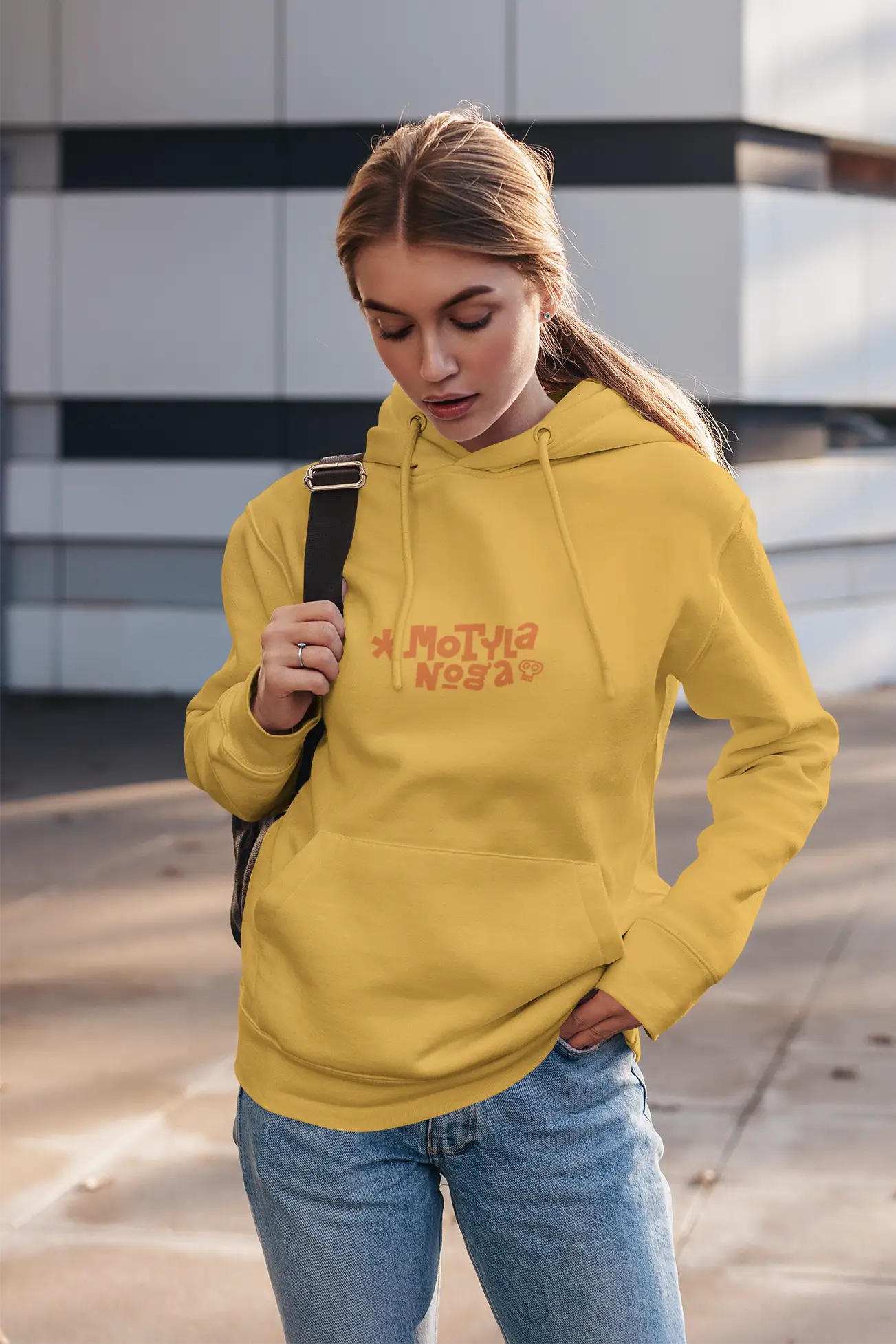 hood_elt_front_yel_2.webp